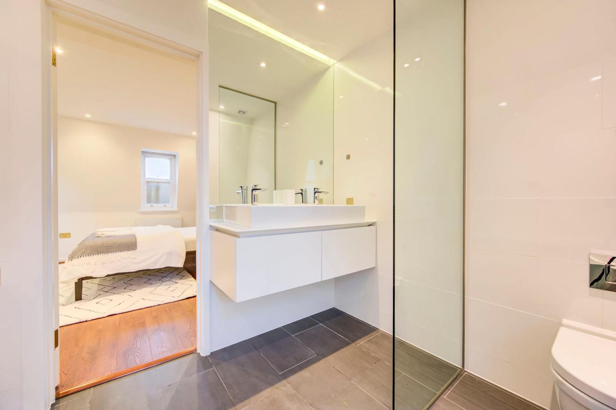 Luxury 3 Bedroom Prime Marylebone Apartment Лондон Экстерьер фото
